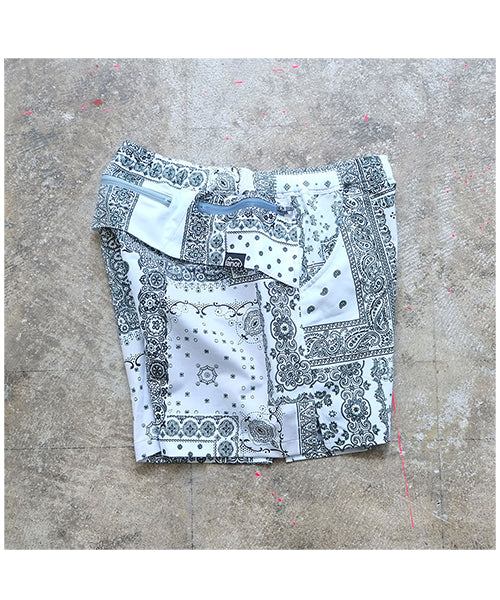 BANDANA MIDDLE SHORTS White