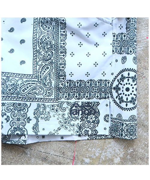 BANDANA MIDDLE SHORTS White