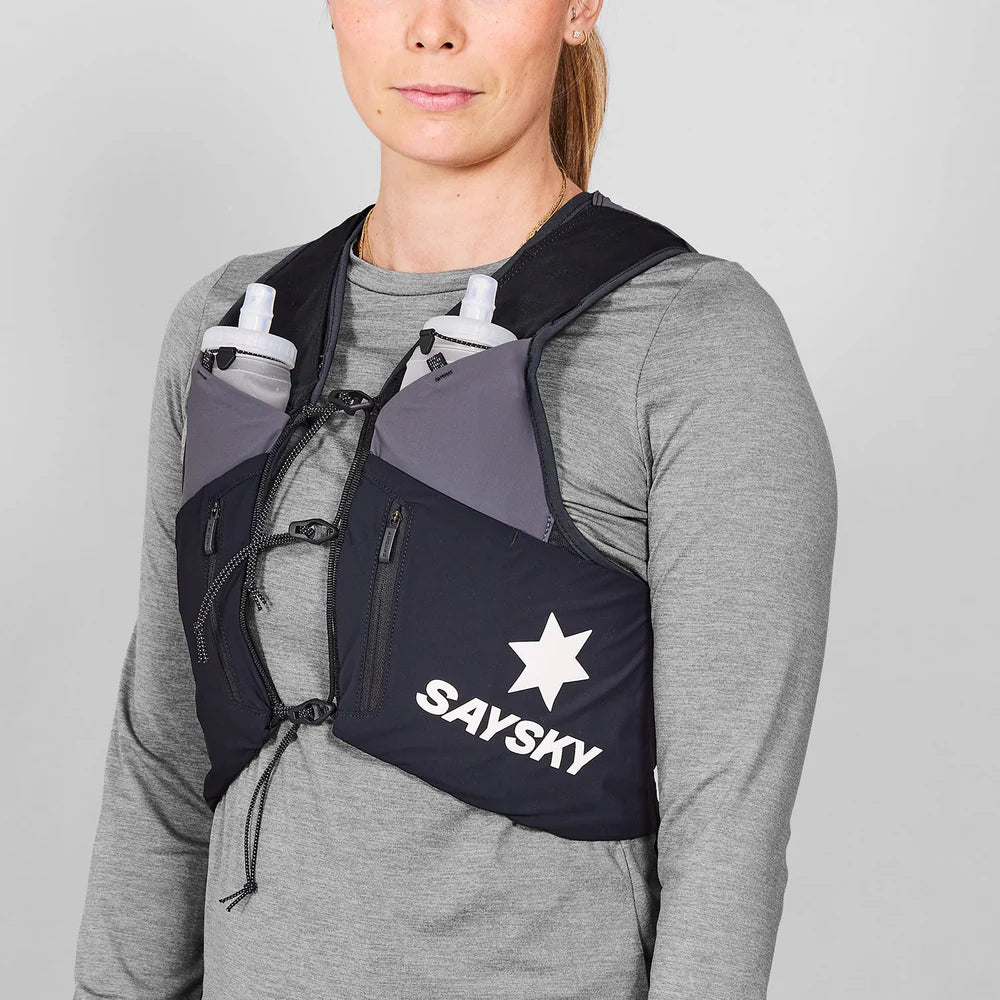 ランニングベスト Flow Vest 201 12L - Black [ユニセックス] – CONNECTED
