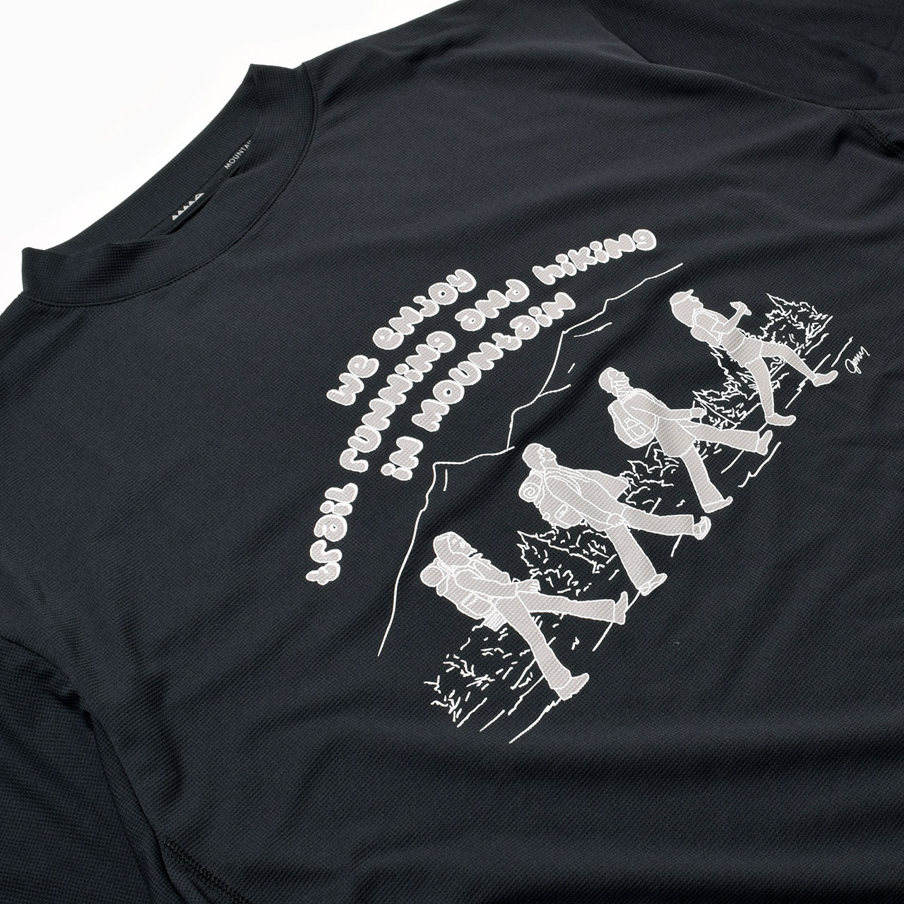 ウォーキング・ランニングウェア MMA Jerry Ukai Mountain Big Tee 3 MMA_Jerry Ukai Mountain Big Tee Black – CONNECTED