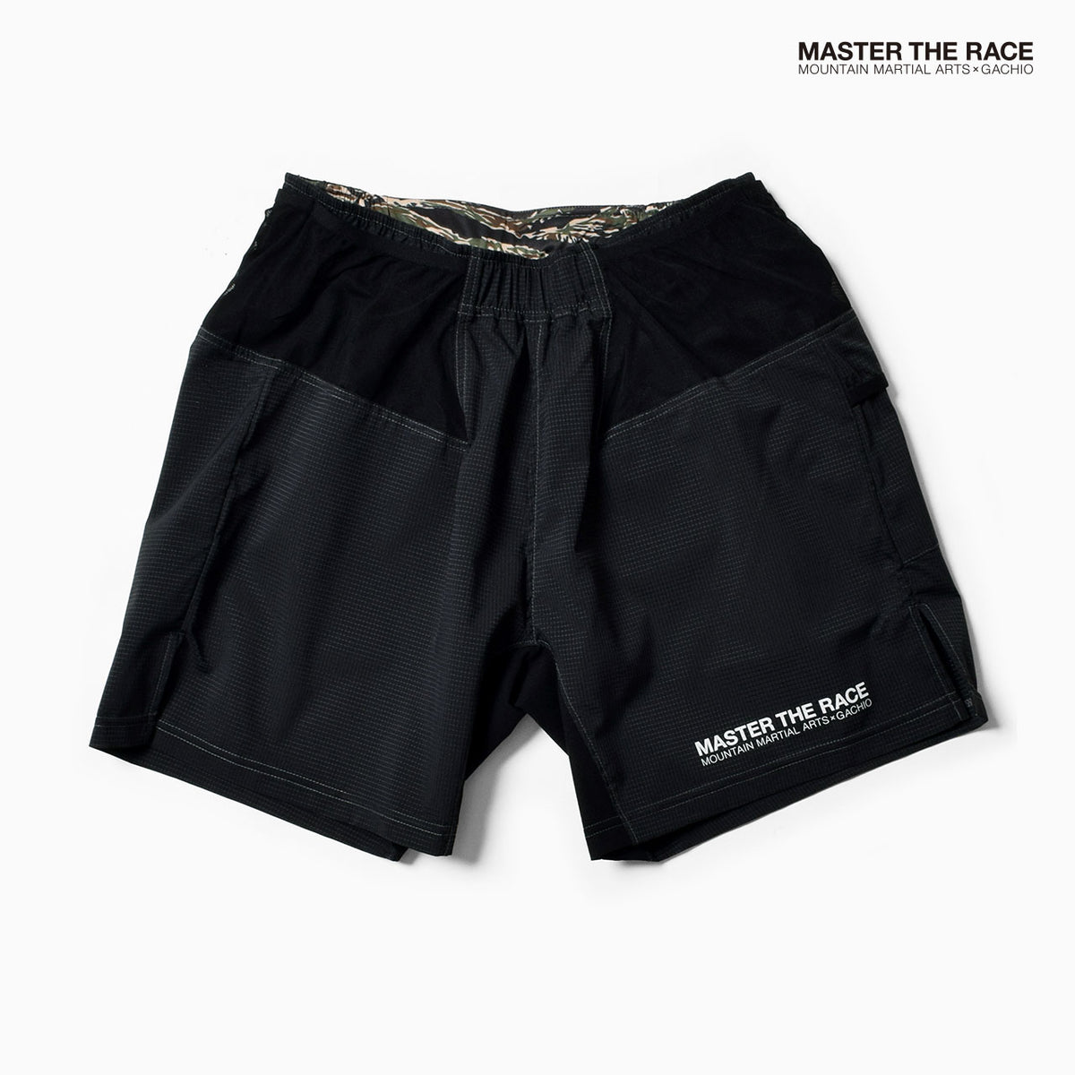 MMA GACHIO "MASTER THE RACE" Multi Pocket Run Shorts Black
