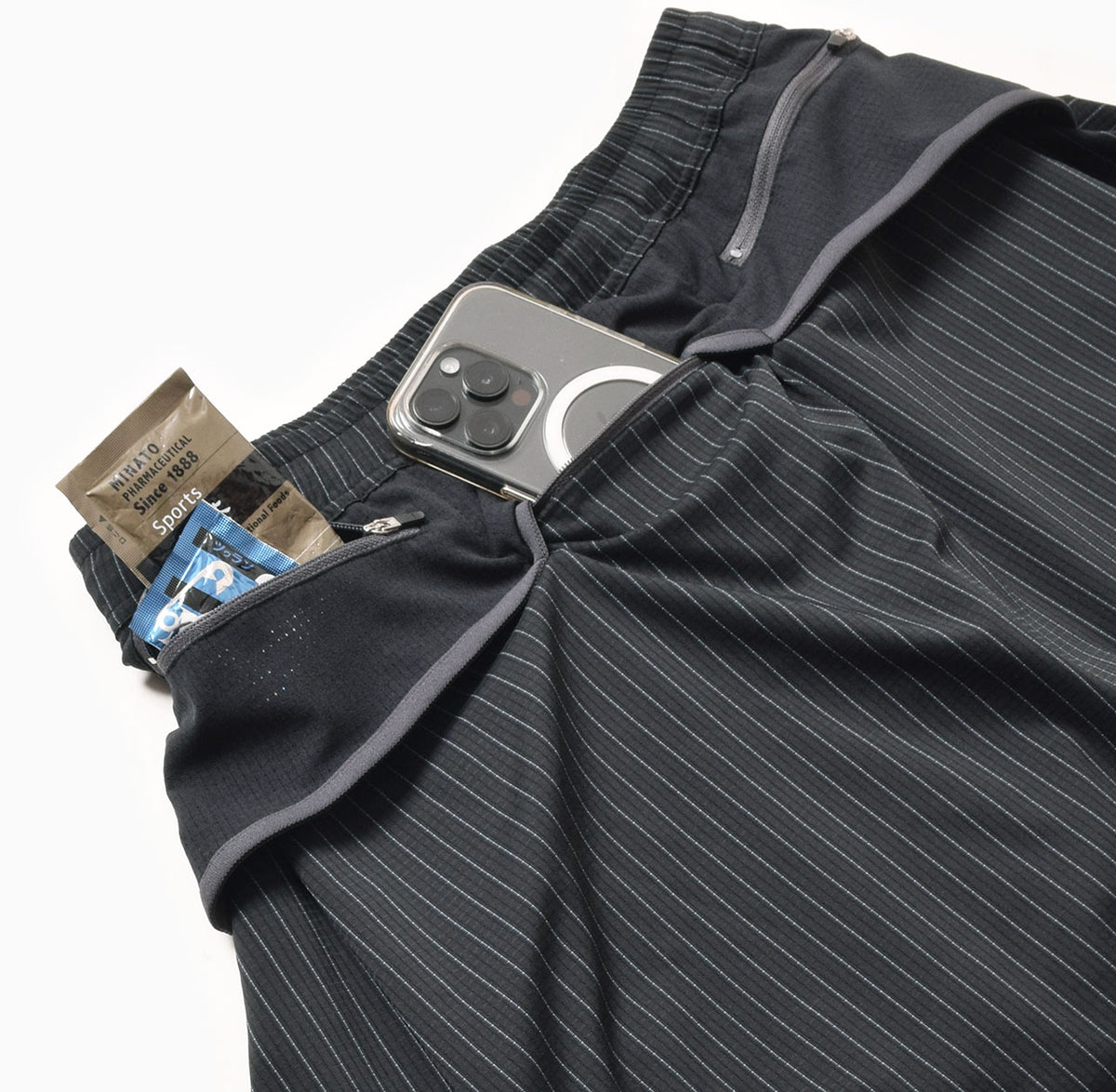 MMA Front Pleats Run Skirt - Black -