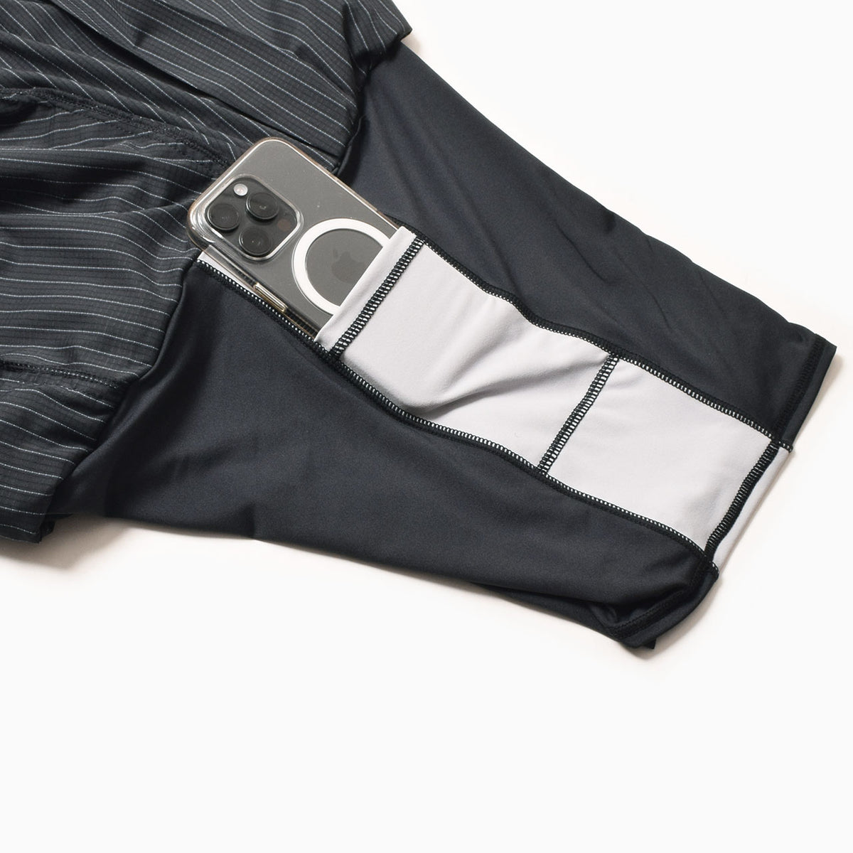 MMA Front Pleats Run Skirt - Black -