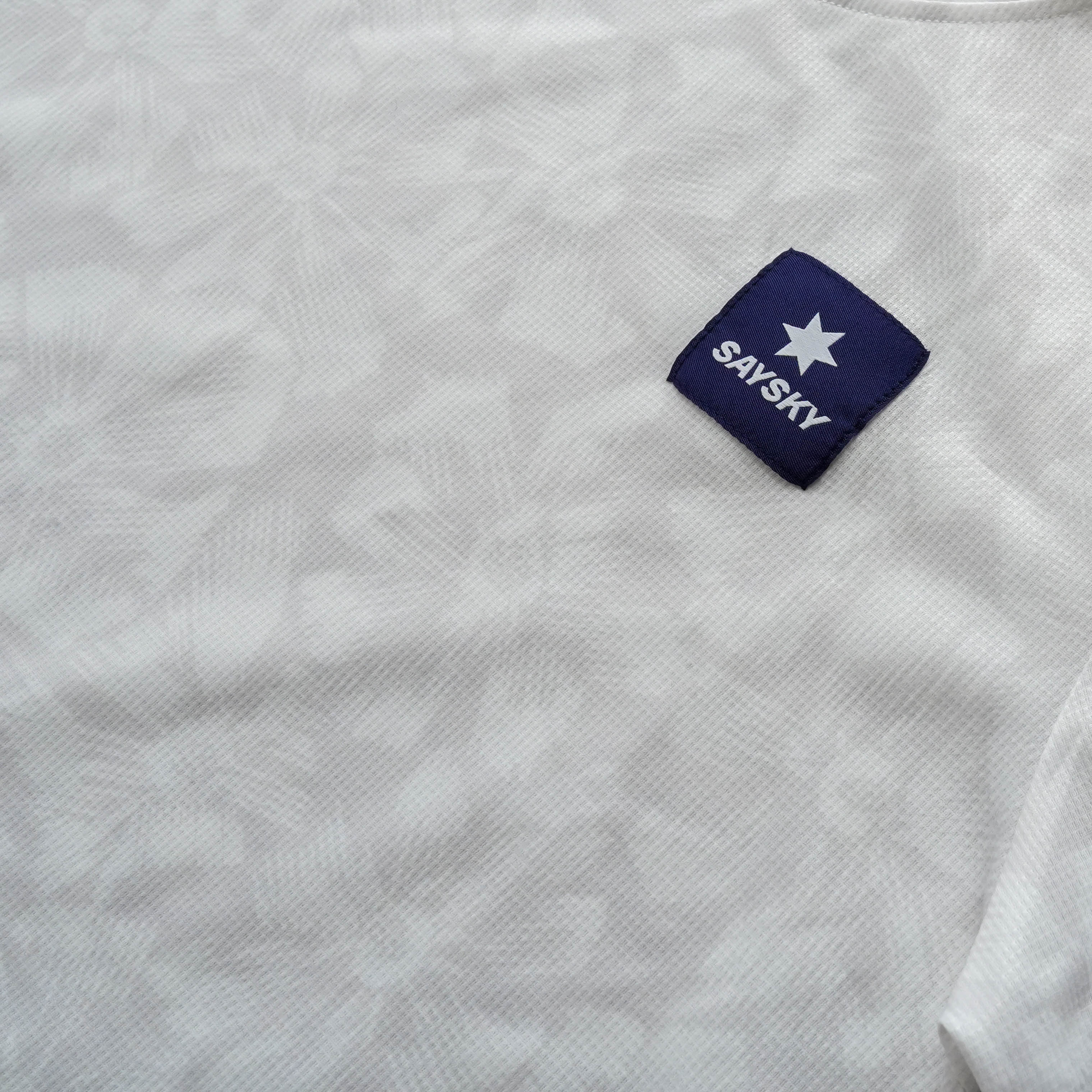 W Flower Combat T-shirt - White Aop [レディーズ] – CONNECTED
