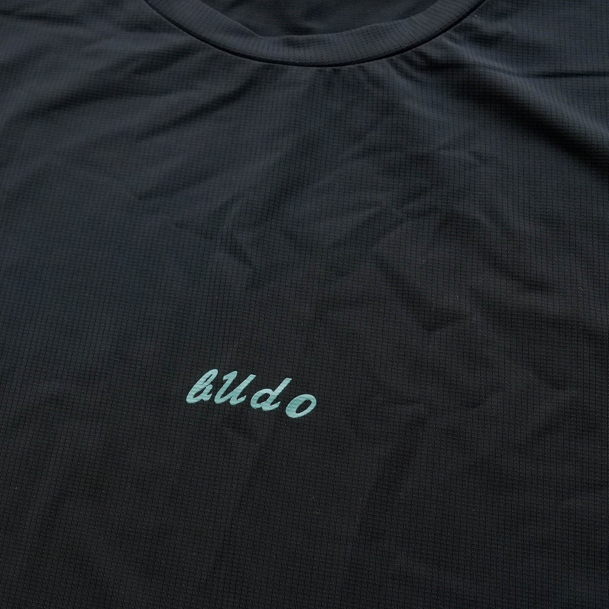 Ventilate Aero Top Sleeve_less :Black