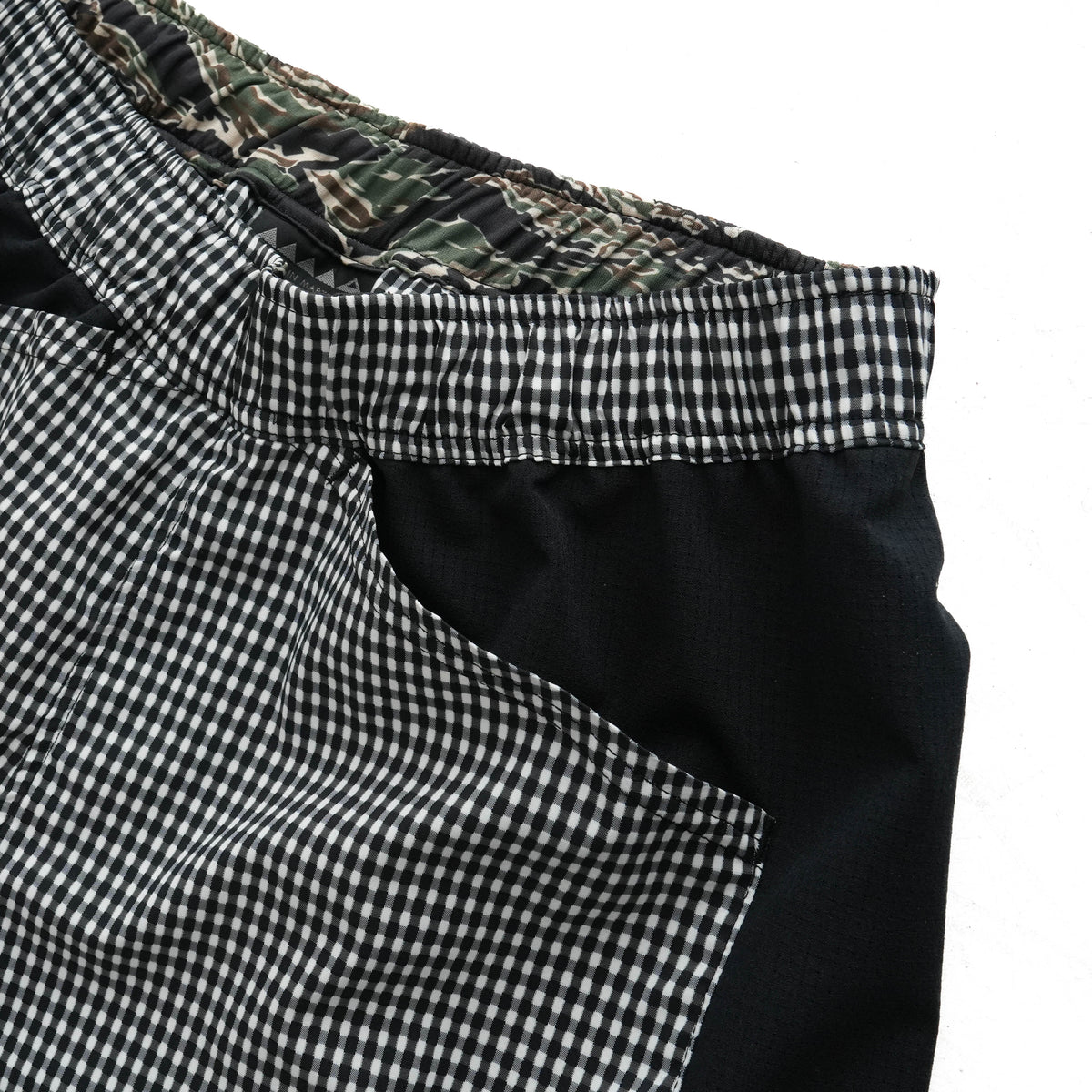 MMA Side Graphic Run Shorts V3 Black Check