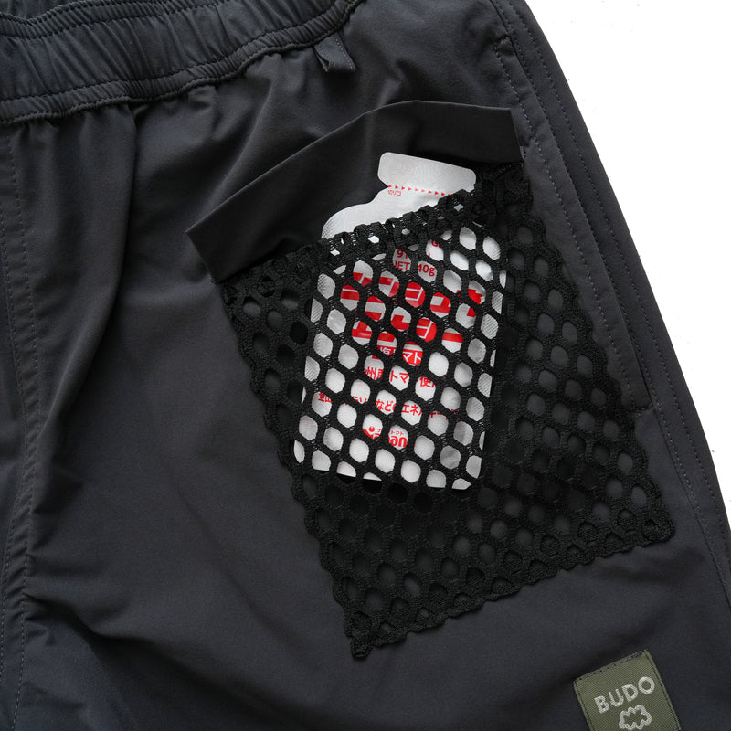 AIR GRID- MESH SHORTS :gray