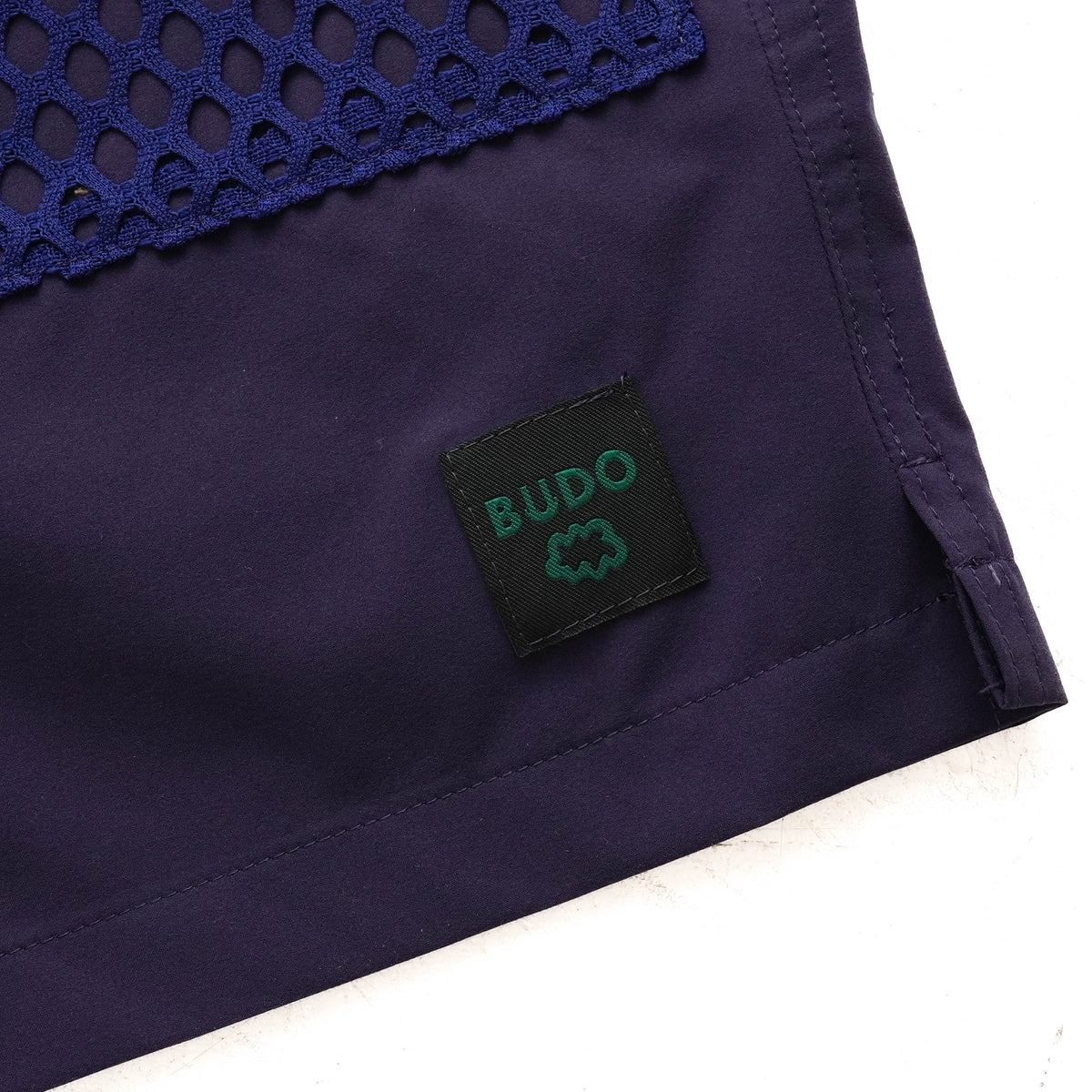 AIR GRID- MESH SHORTS :purple