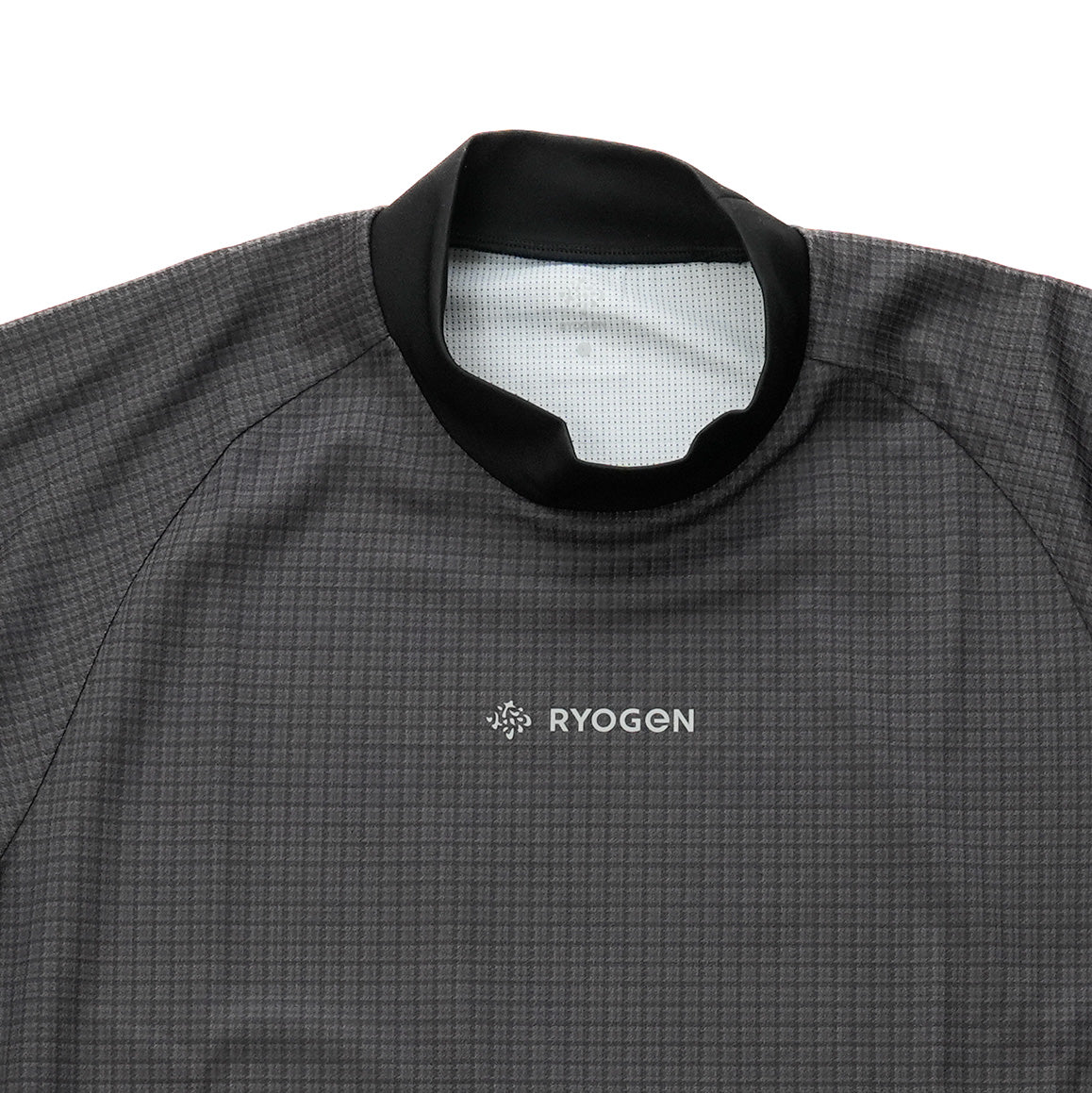 GUNCLUB MOCK NECK L/S TEE  BLACK