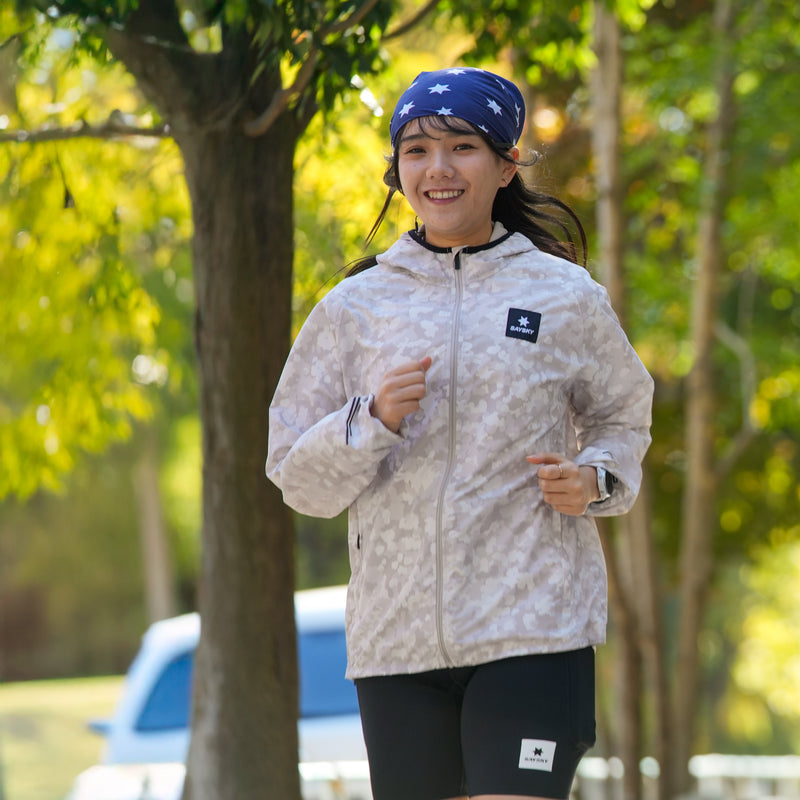 ランニングジャケット  Camo Pace Jacket - Sand Aop [メンズ]