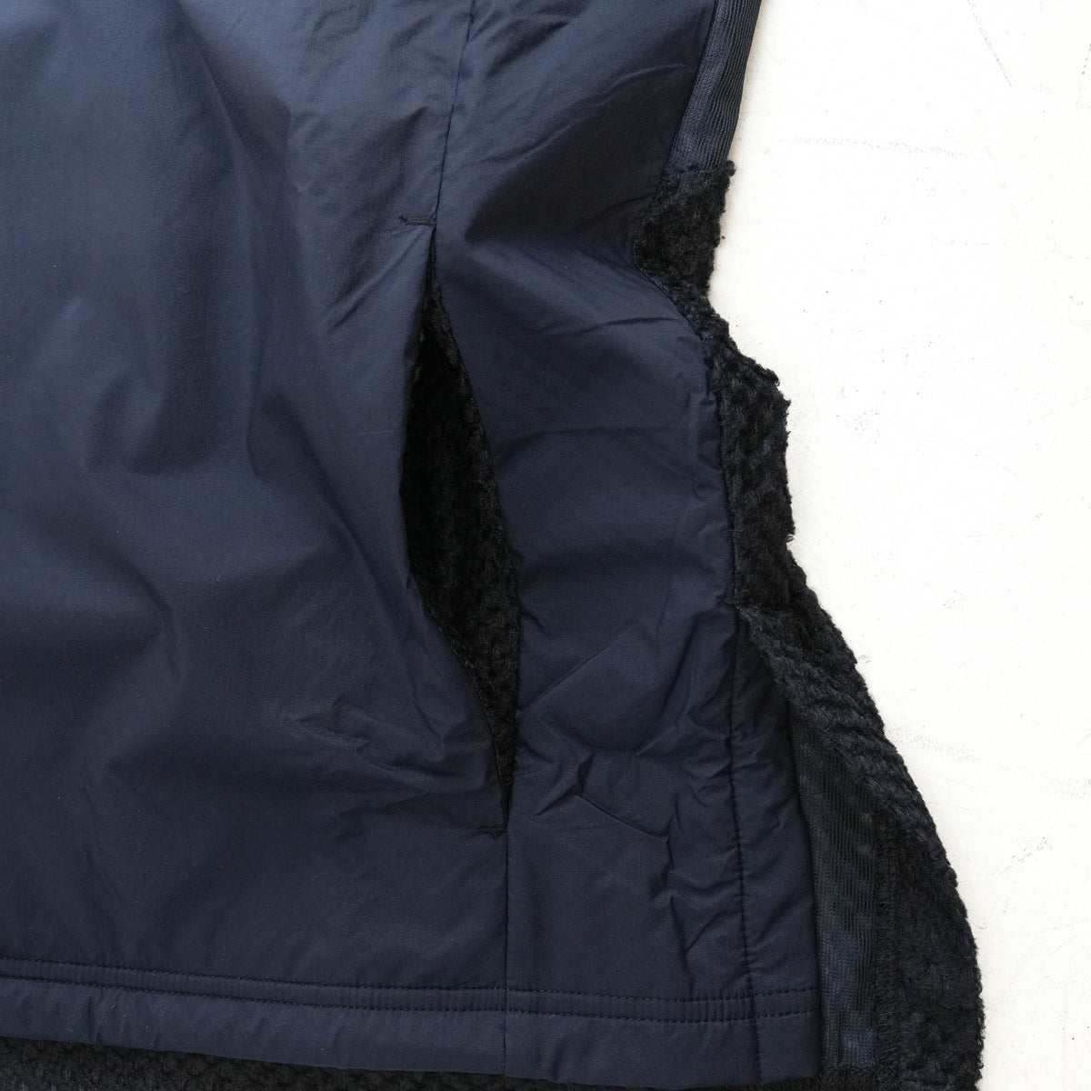 Octa WIND SHIELD VEST NAVY