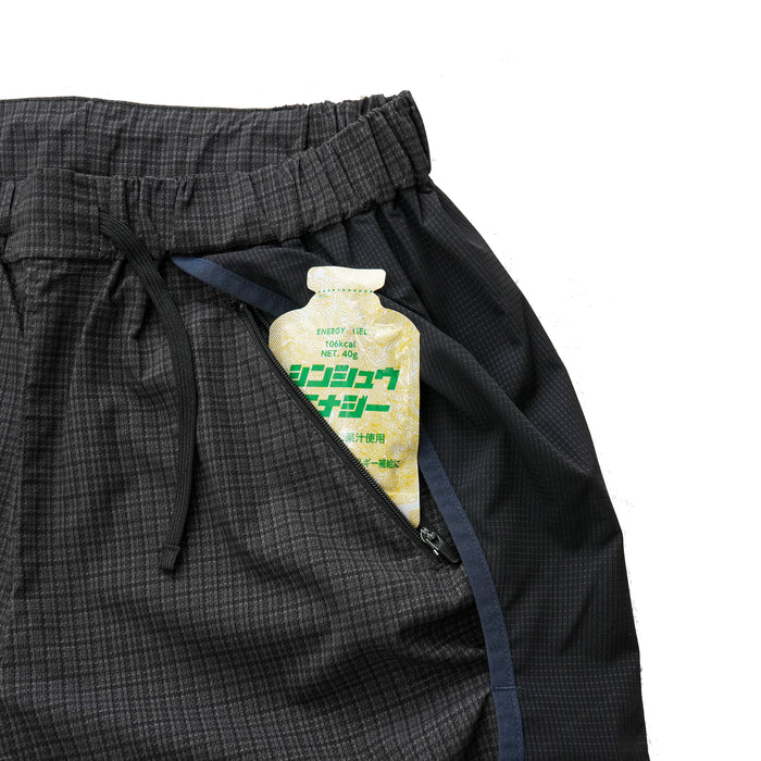 GUNCLUB RUN ROUND SHORTS BLACK