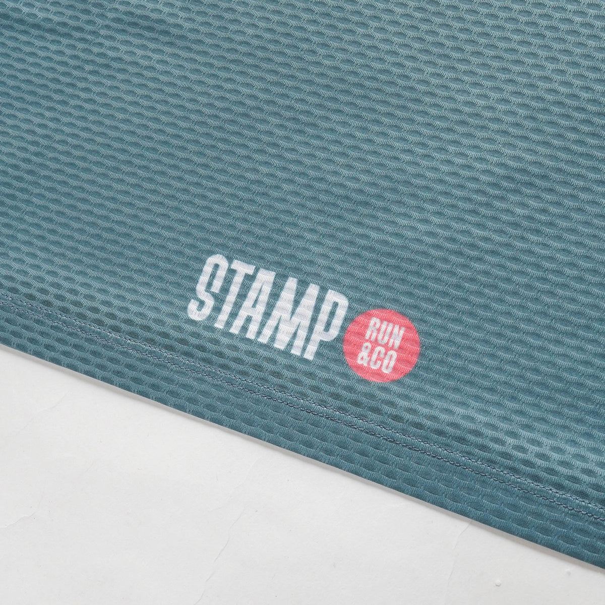 STAMP GRAPHIC TANK (FINISHER)
