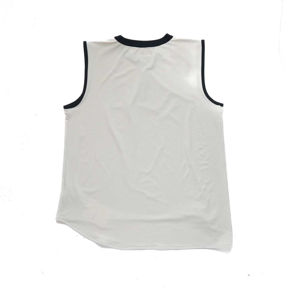 Mountain Pass top Sleeve_Less Off white