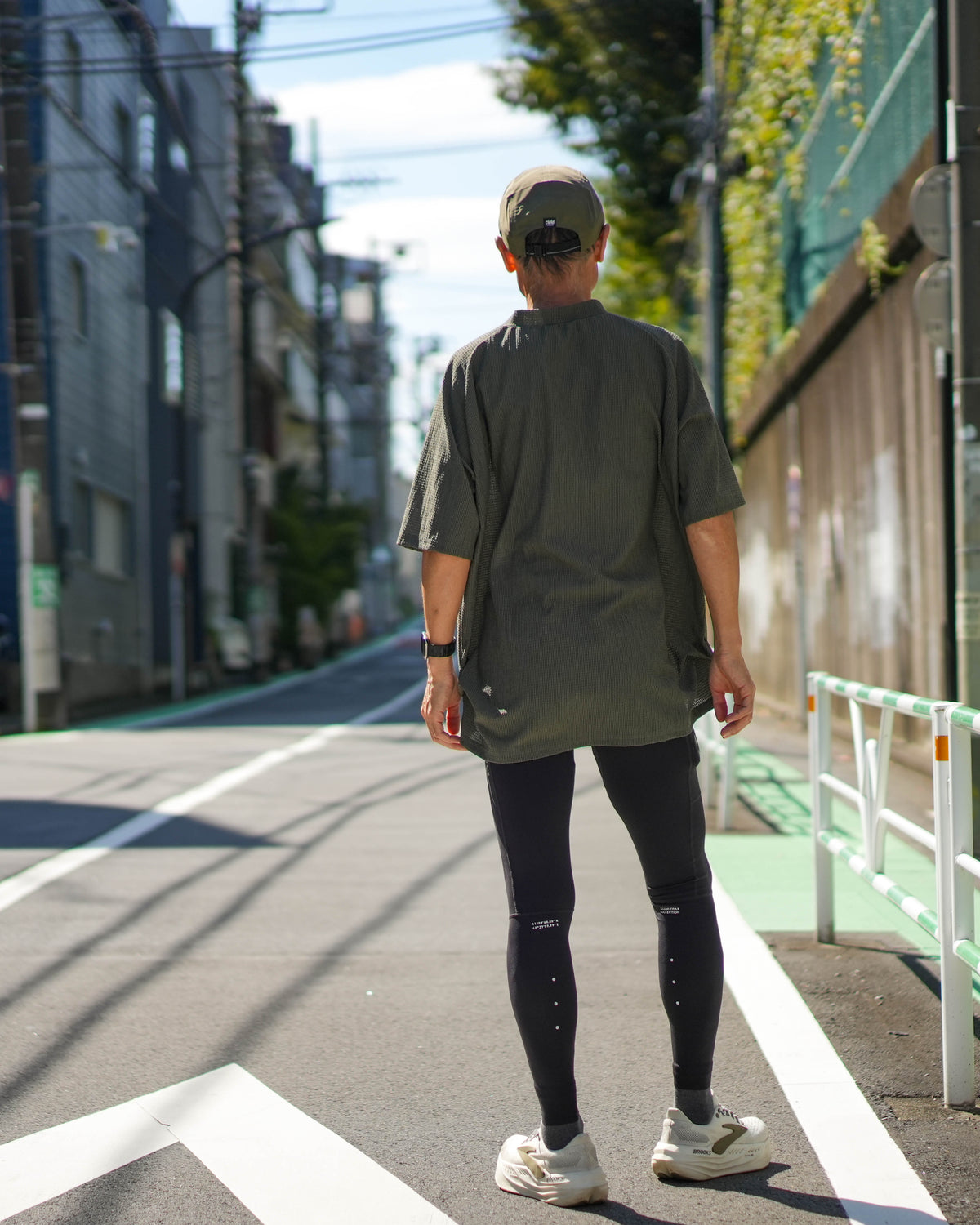 Hazumi BIG T Khaki