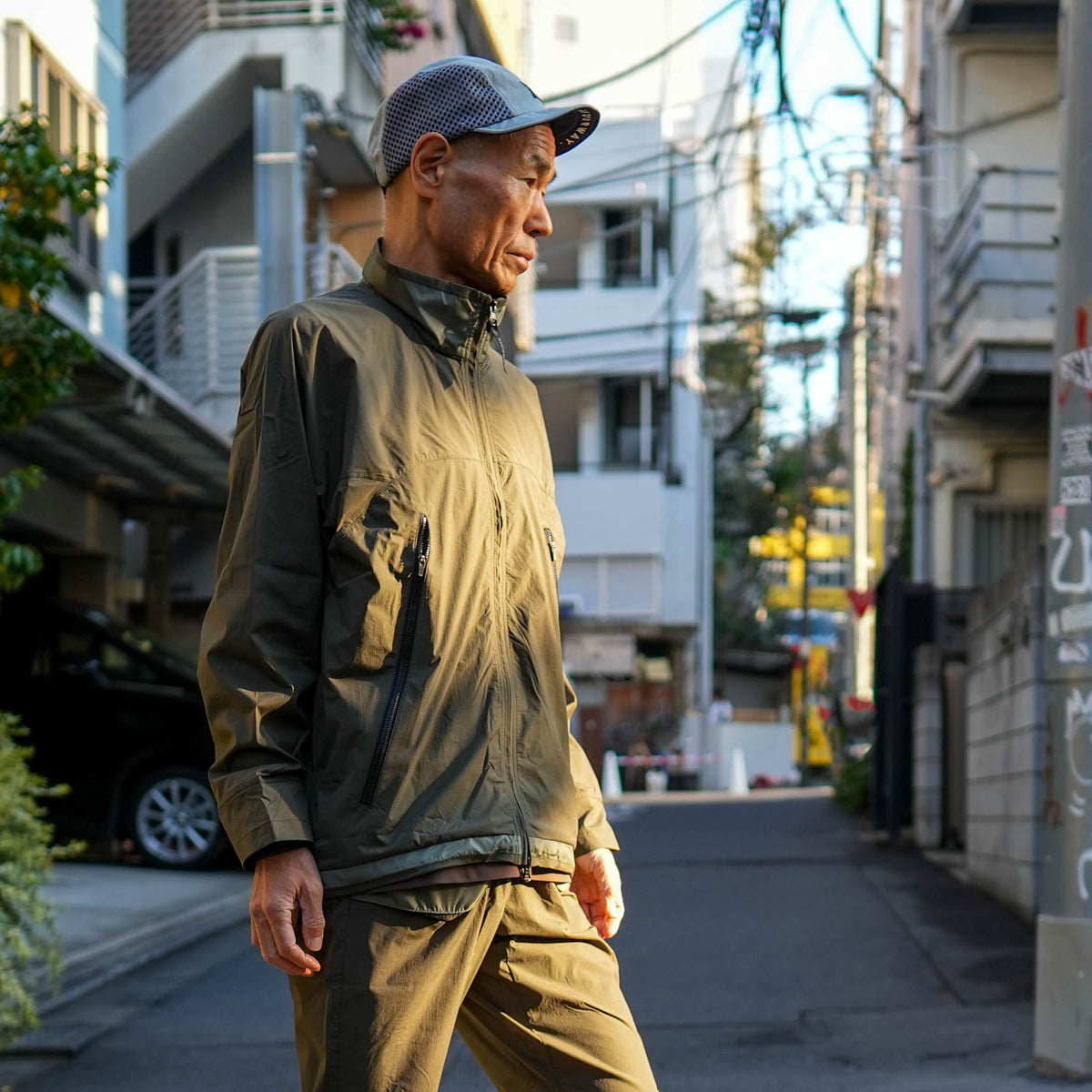 UL STRETCH NYLON JACKET　OLIVE