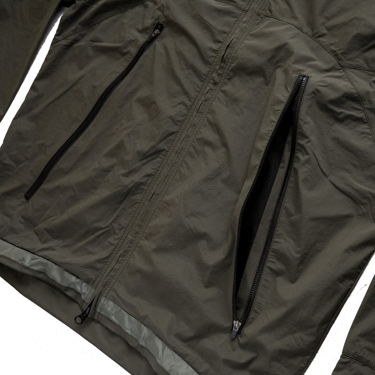 UL STRETCH NYLON JACKET　OLIVE