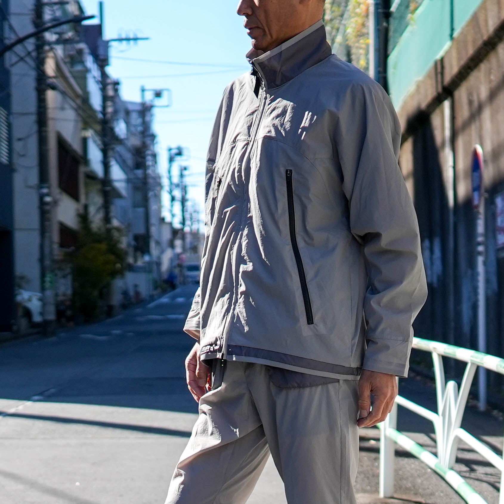 UL STRETCH NYLON JACKET GRAY – CONNECTED