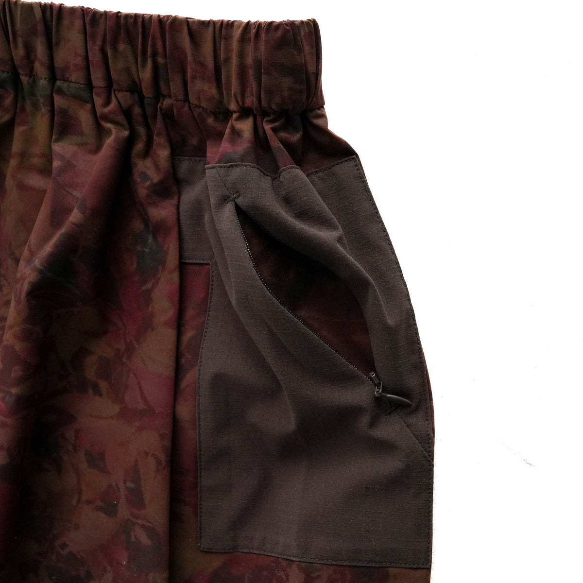 24FW DEADLEAF DOCKING RUN SKIRT　D.BROWN