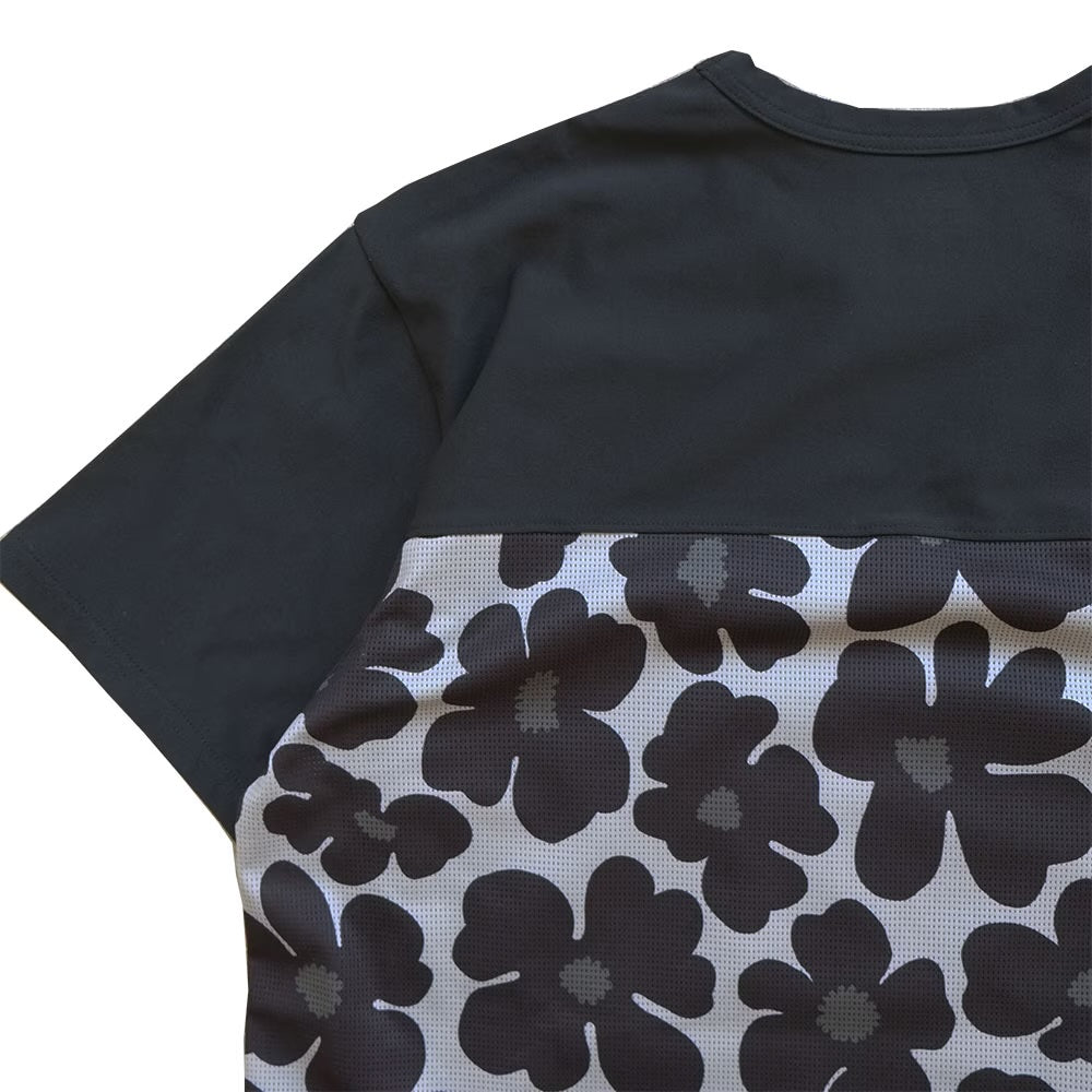 FLOWER T-SHIRT - BLACK -