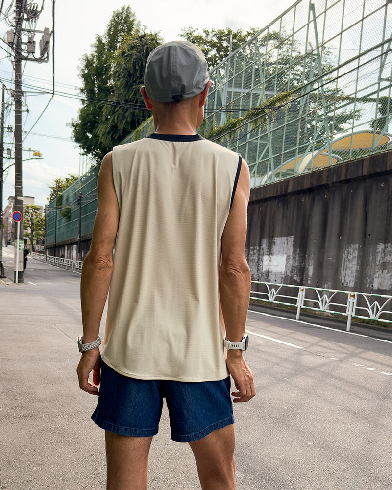 Mountain Pass top Sleeve_Less Off white