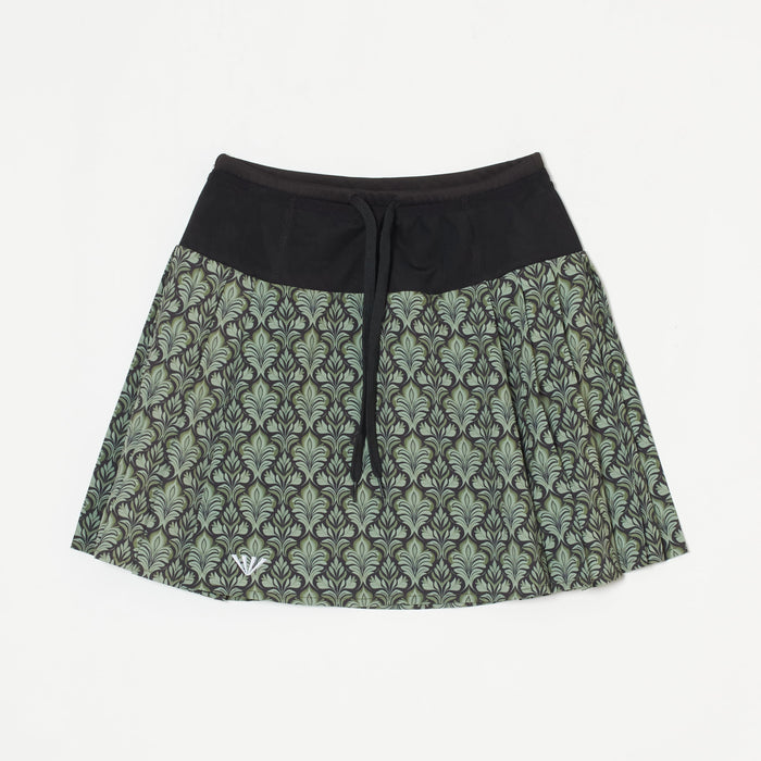 ウィメンズ　マルチポケット付きランニングプリーツスカート【J-2077/BLK】