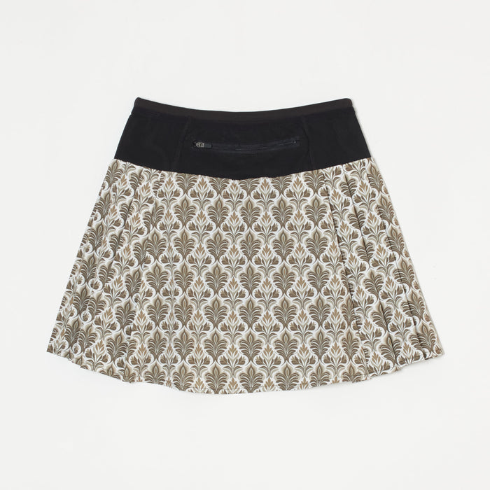 ウィメンズ　マルチポケット付きランニングプリーツスカート【J-2077/WHT】