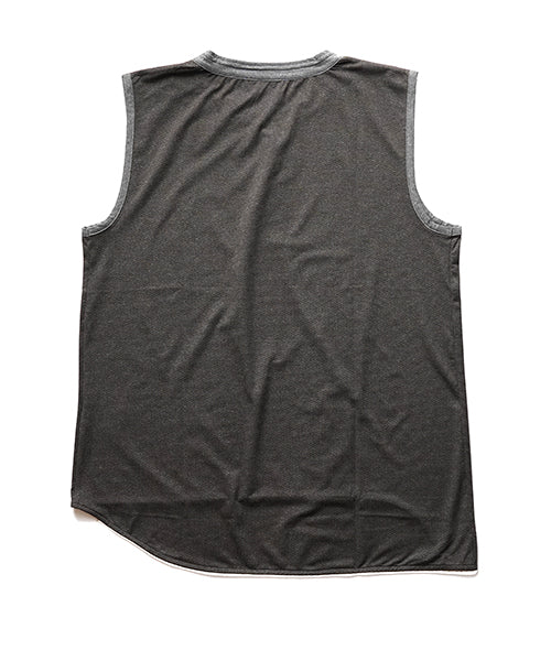 Mountain Pass top Sleeve_Less Charcoal