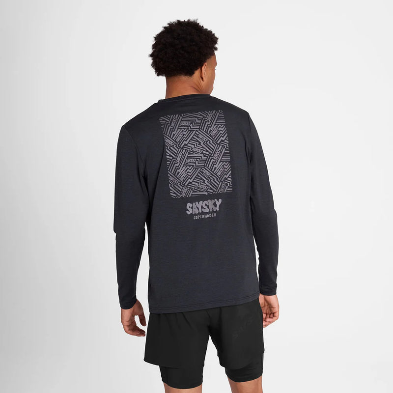 ランニングTシャツ（ロングスリーブ） Reflective Logo Pace Long Sleeve - Black [メンズ]