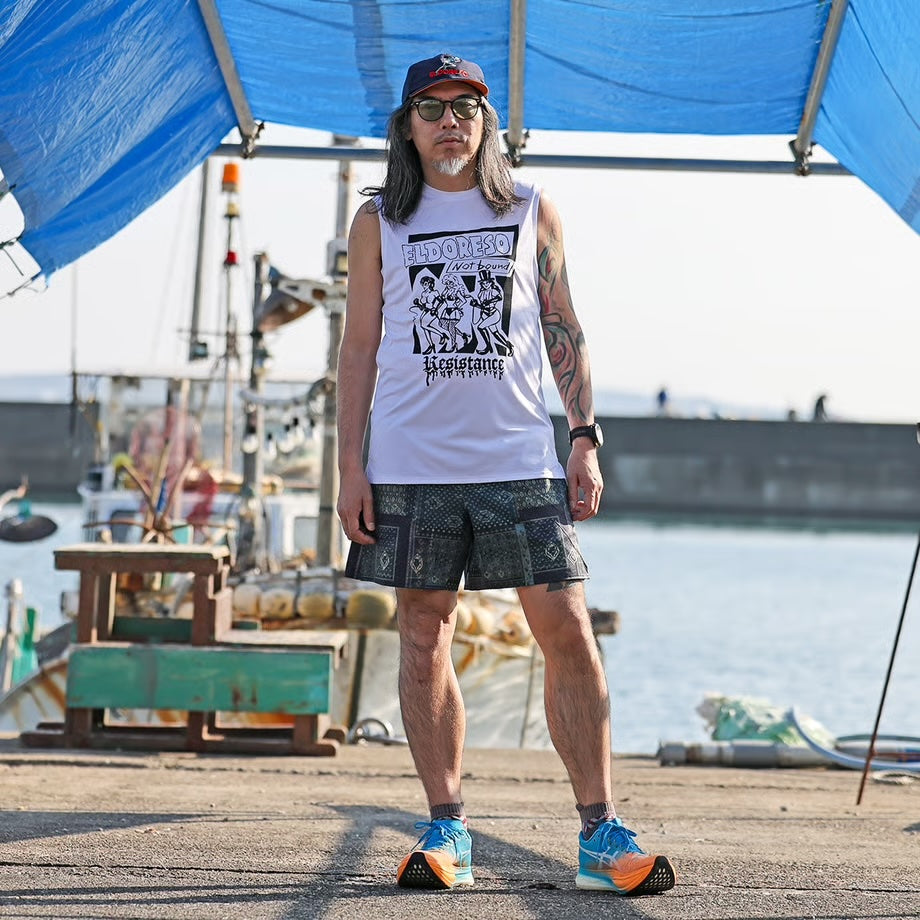 Resistance Sleeveless (White) E1225216