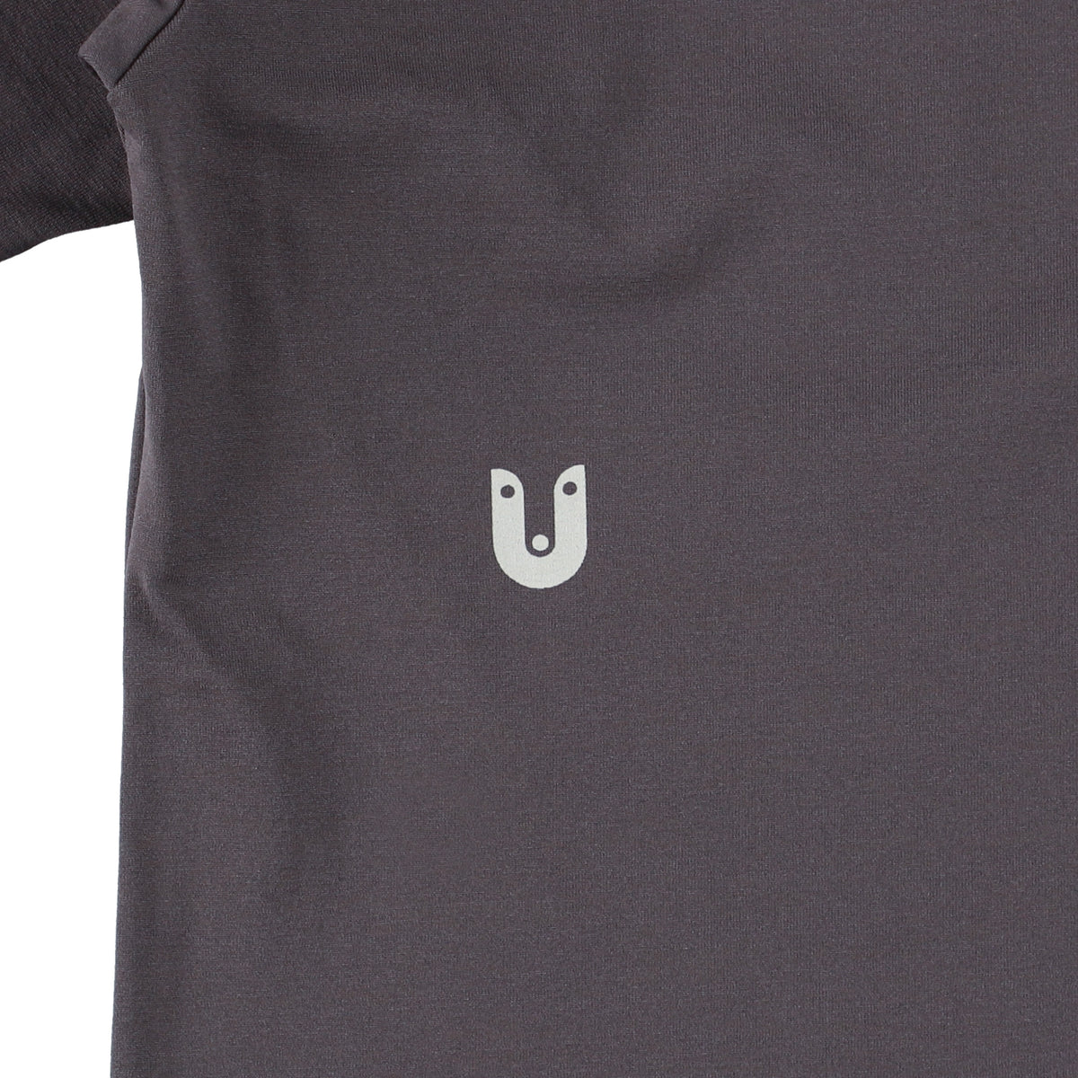 Cesca T : Color Charcoal Grey