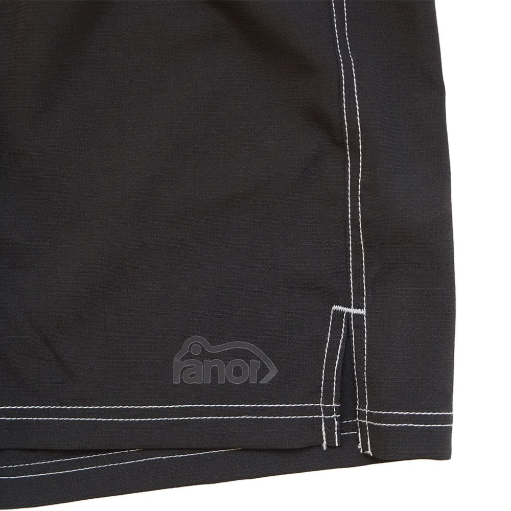 STITCH WORK MIDDLE SHORTS - BLACK -