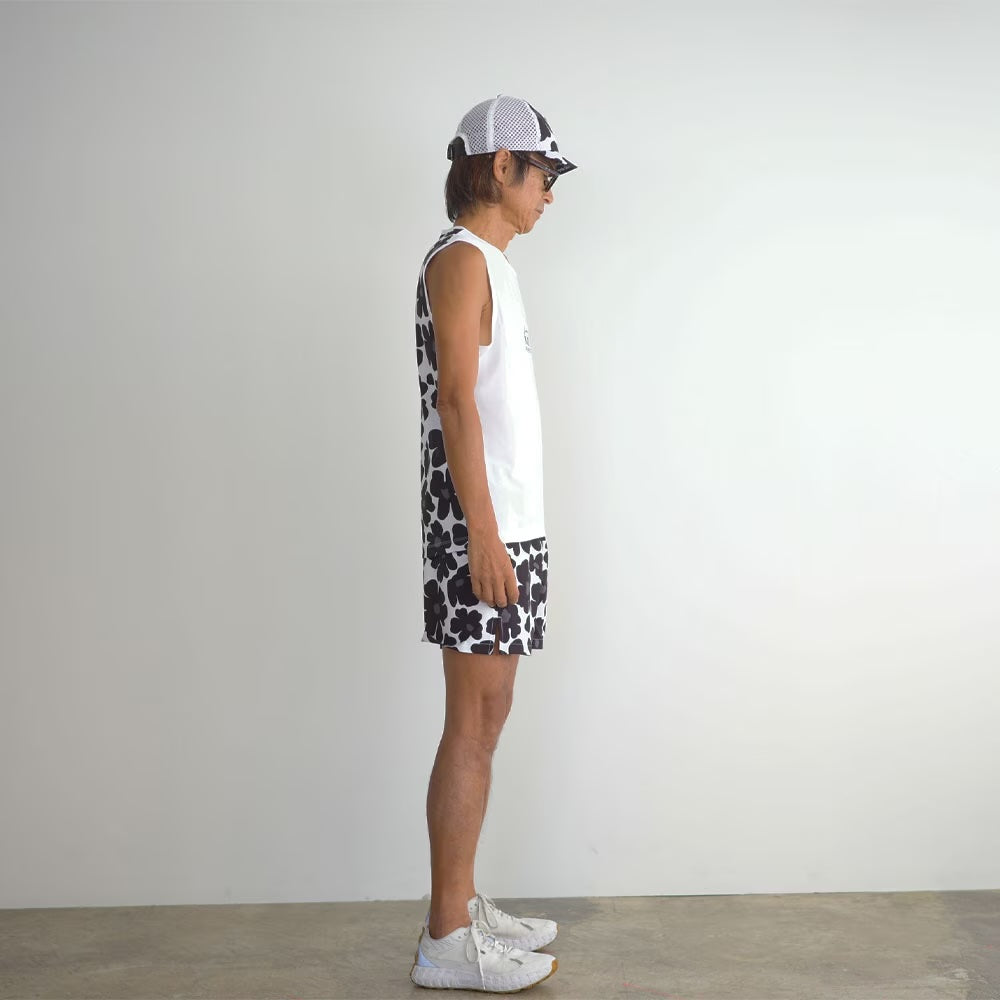FLOWER MIDDLE SHORTS - WHITE -