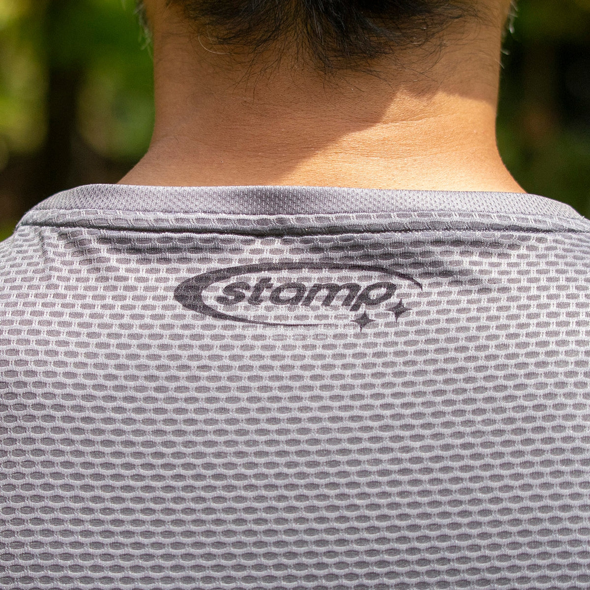 STAMP GRAPHIC TANK (ESCAPE THE GRID ON THE TRAILS)