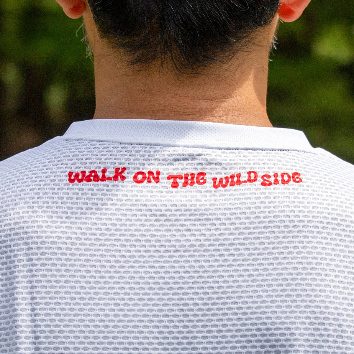 STAMP GRAPHIC RUN TEE (WALK ON THE WILD SIDE)