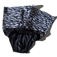 Universal Shorts -Gray　メンズレディースランニングショーツ