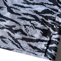 Universal Shorts -Gray　メンズレディースランニングショーツ