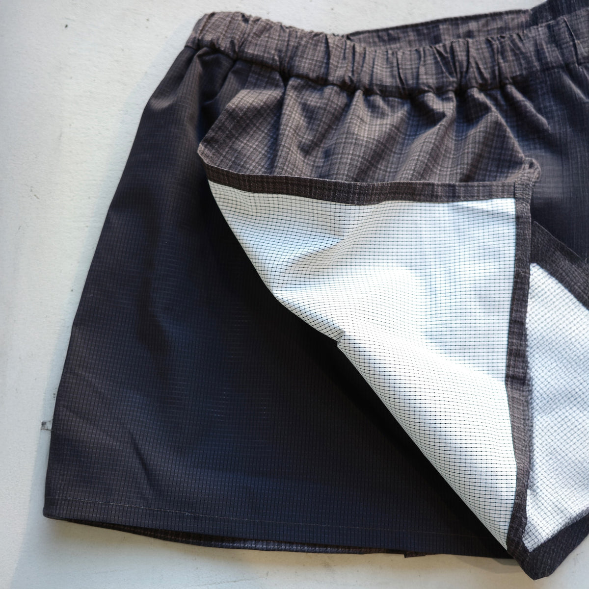 GUNCLUB DOCKING RUN SKIRTBROWN